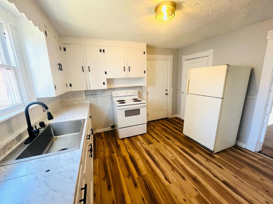 Photo - 1106 Early St