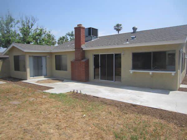 Building Photo - 2268 N Arrowhead Ave