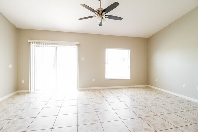 Building Photo - 4108 Shelter Bay Dr