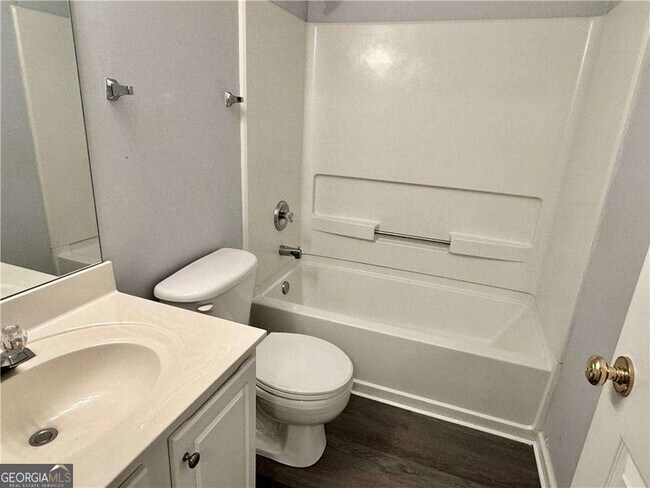 Foto del edificio - 3389 Lathenview Ct