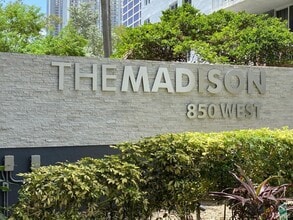 Building Photo - 850 N Miami Ave