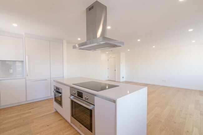 Photo du bâtiment - 3555 Chem. de la Côte des Neiges