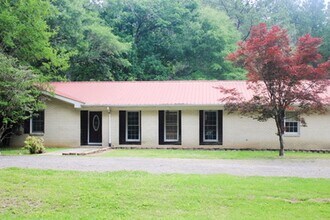 Building Photo - 2232 Websters Chapel Rd