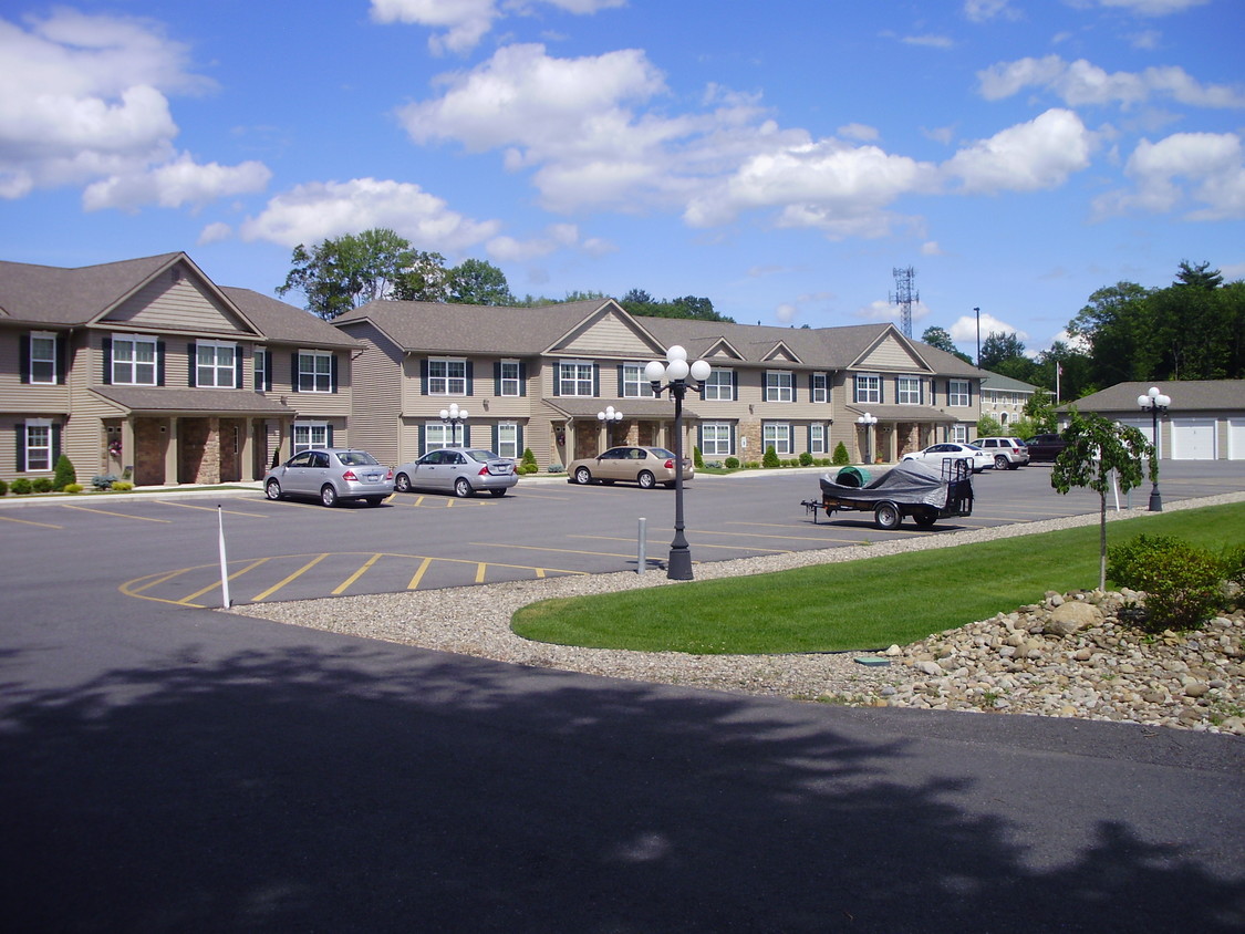Foto principal - 3157 Carman Rd