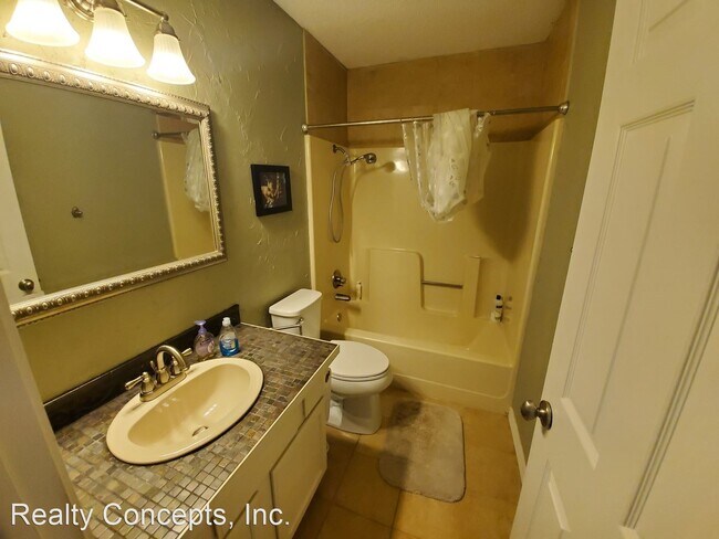 Foto del edificio - 3 br, 2 bath House - 2123 Loren Circle