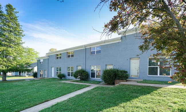 Building Photo - 408 Ebenezer Ave