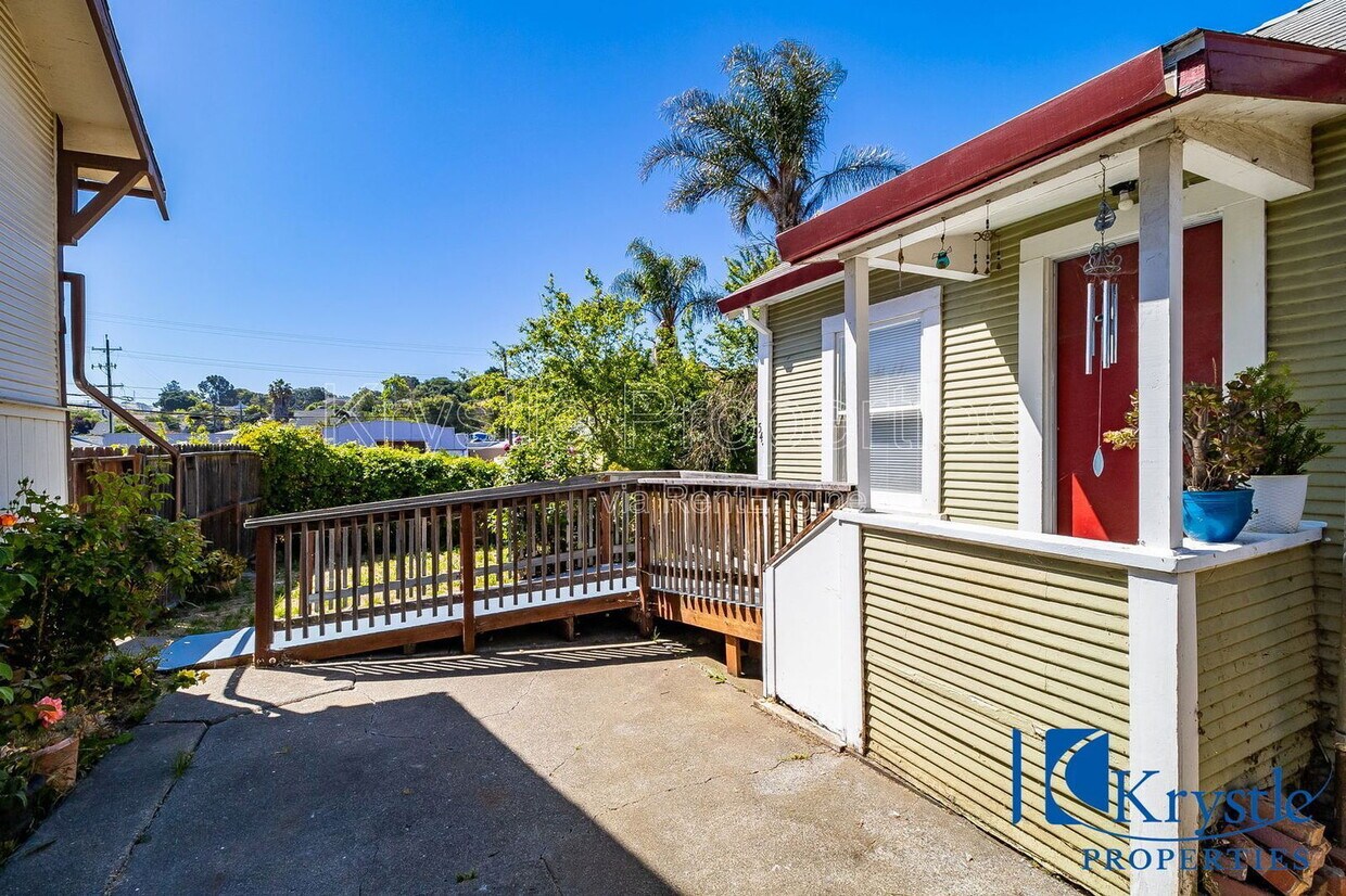 Foto principal - 547 Porter St