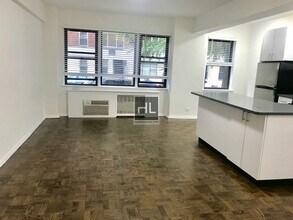 Building Photo - BEEKMAN PLACE