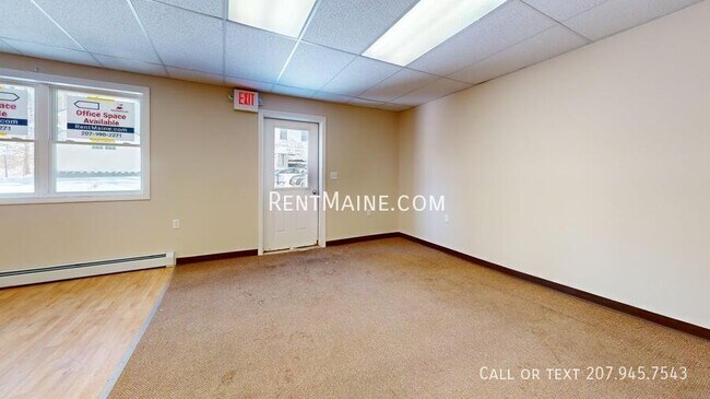 Foto del edificio - 109 Main Rd N