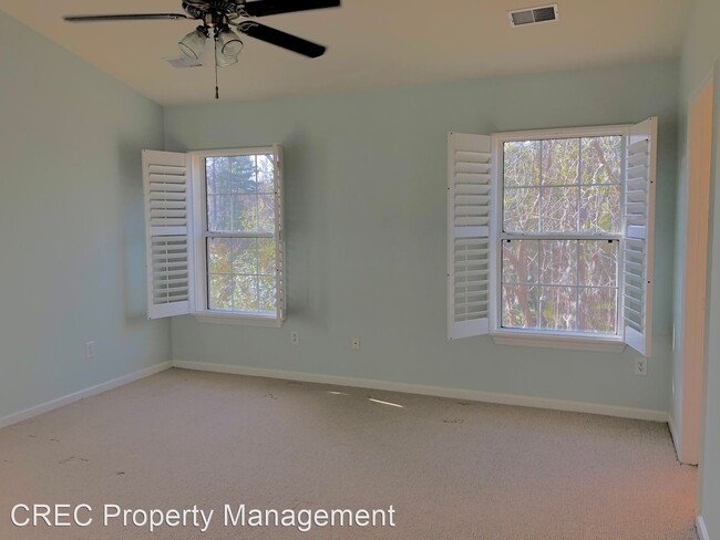 Building Photo - 3 br, 2.5 bath House - 1557 Ashley Gardens...