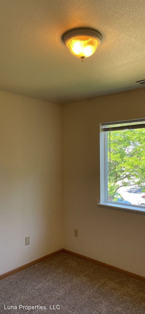Foto del edificio - 2 br, 1 bath House - 2402 Wheeler Drive Un...