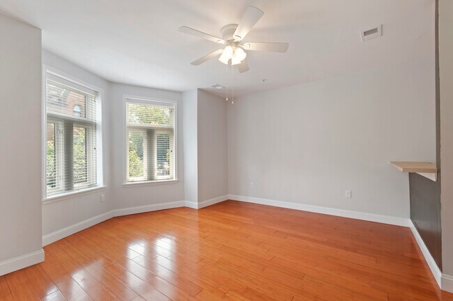 Building Photo - 1722 Marlton Ave