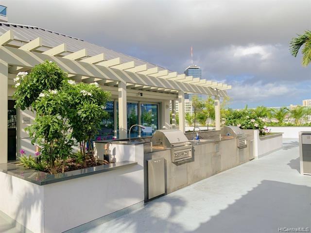 Building Photo - 1631 Kapiolani Blvd
