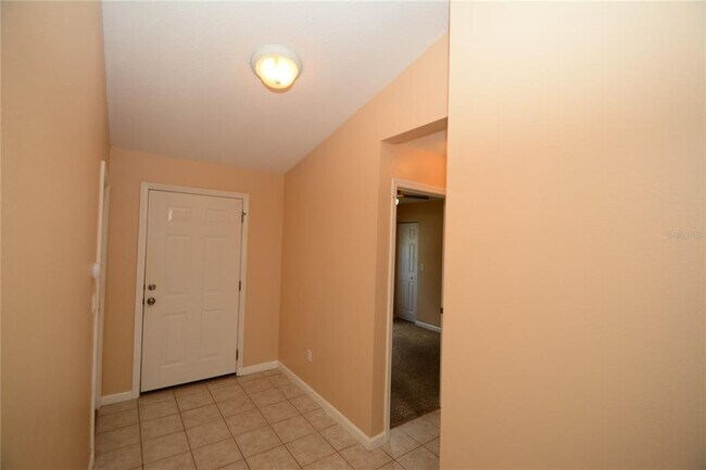 Foto del edificio - 37 Eton Ln