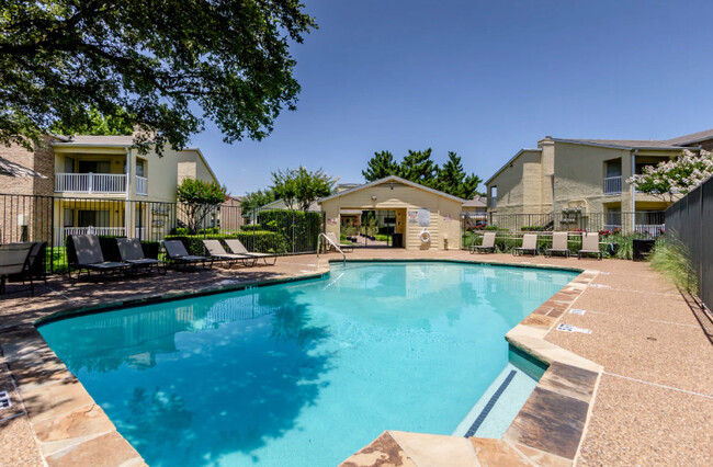 Pool - Your Dream Home Awaits!