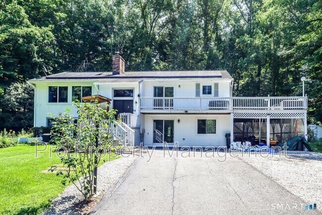 Foto del edificio - 212 Chestnut Land Rd