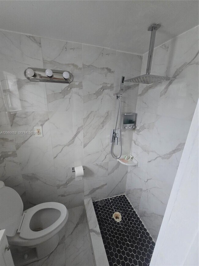 Foto del edificio - 1795 NW 85th St