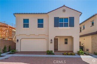 Building Photo - 120 Rimstone