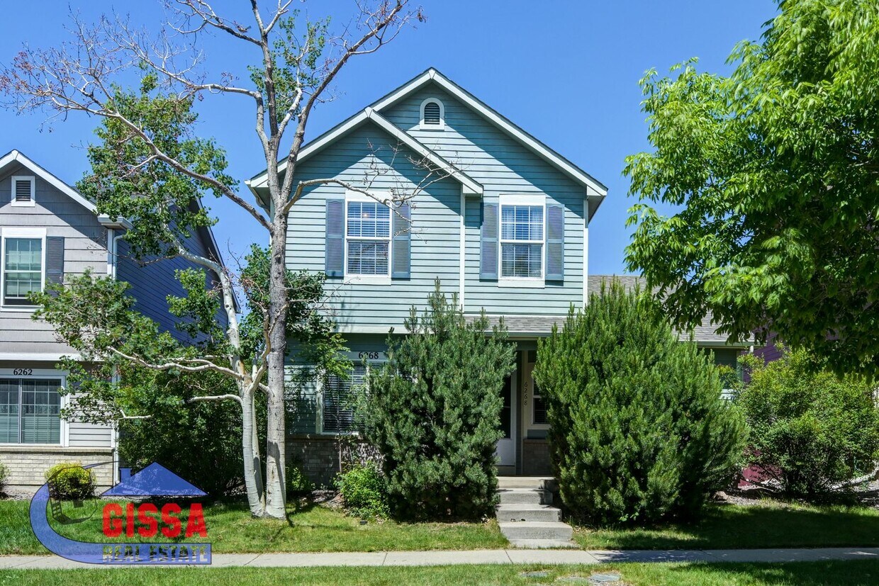 Foto principal - Cute home with engineered hardwood floorin...