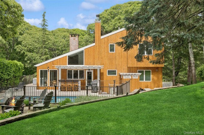 Building Photo - 620 Wunneweta Rd