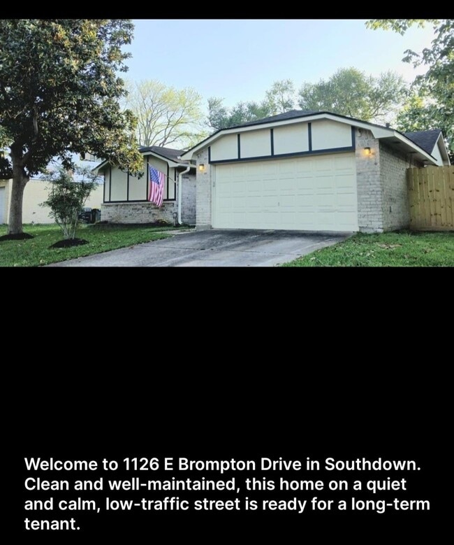 Building Photo - 1126 E Brompton Dr