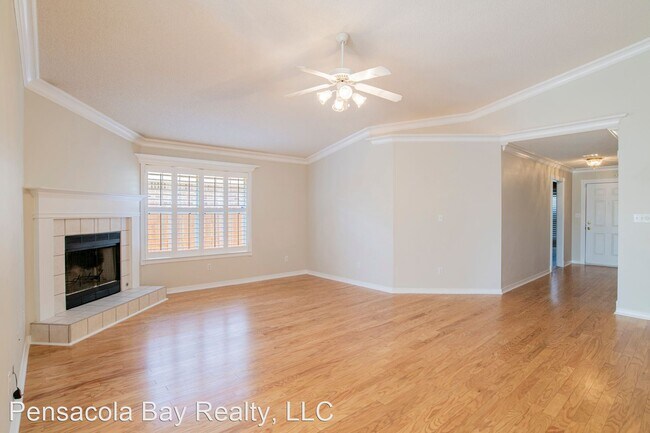 Foto del edificio - 3 br, 2 bath House - 709 Ladner Dr