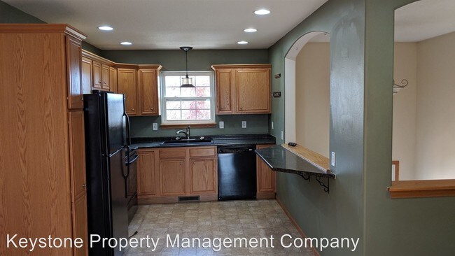 Building Photo - 3 br, 2 bath House - 1501 Deerfield Drive