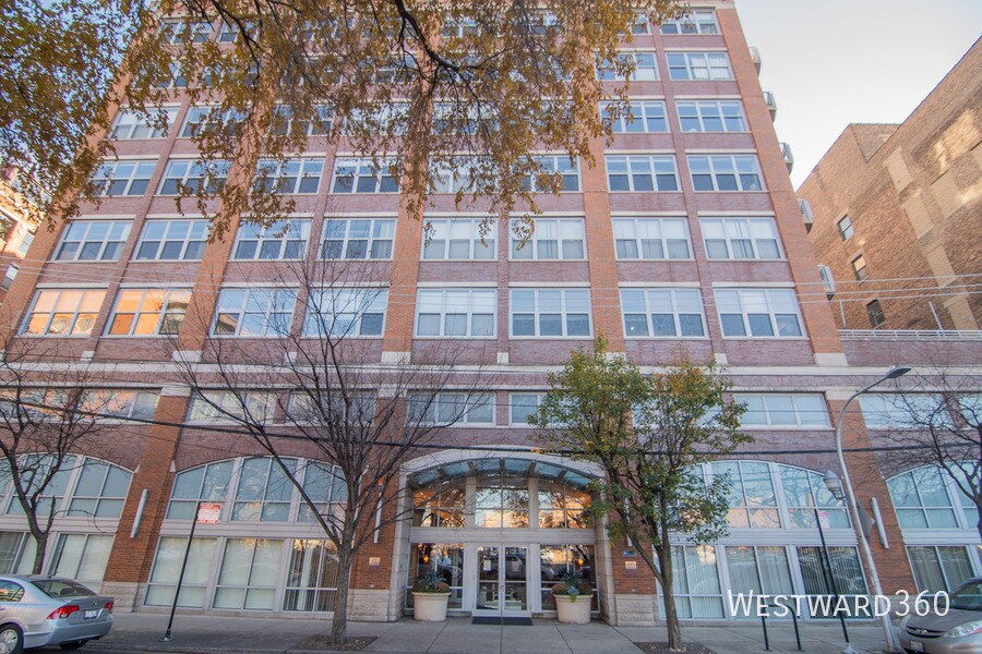 Foto principal - 933 W Van Buren St