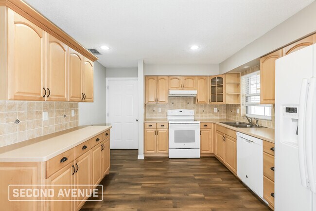 Foto del edificio - 412 El Dorado St