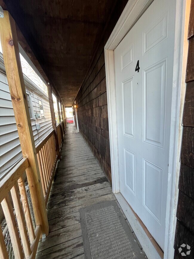 Old Central City Apartments for Rent Huntington, WV 1 Rentals