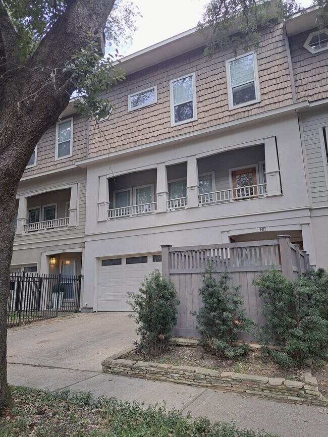 Building Photo - 3417 Stanford St