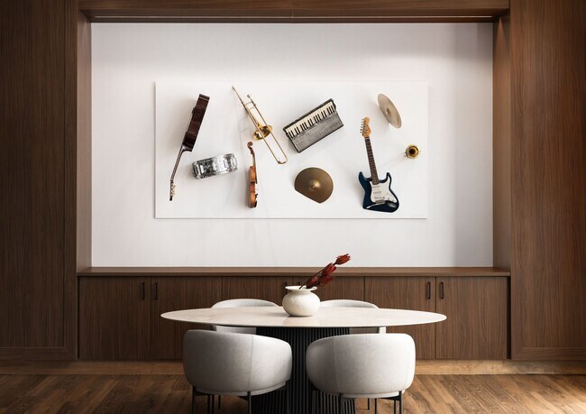 Foto del edificio - akin Tennyson