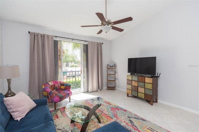 Building Photo - 821 Normandy Trace Rd