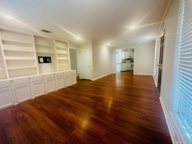 Foto del edificio - 623 College Hill Dr