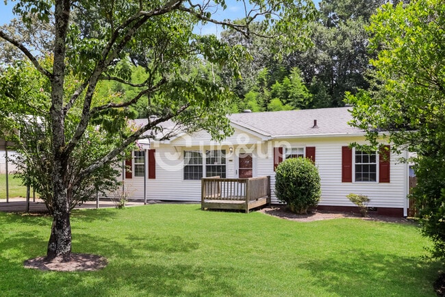 Building Photo - Fantastic 2bd/2ba home! Coming soon!