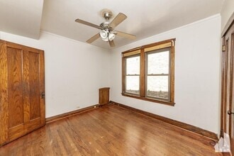 Building Photo - 3310 W Armitage Ave