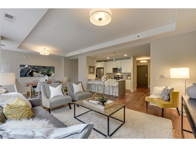 Foto del edificio - 212 10th Ave S