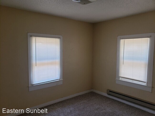 Building Photo - 2 br, 1 bath House - 311 S Avenue E