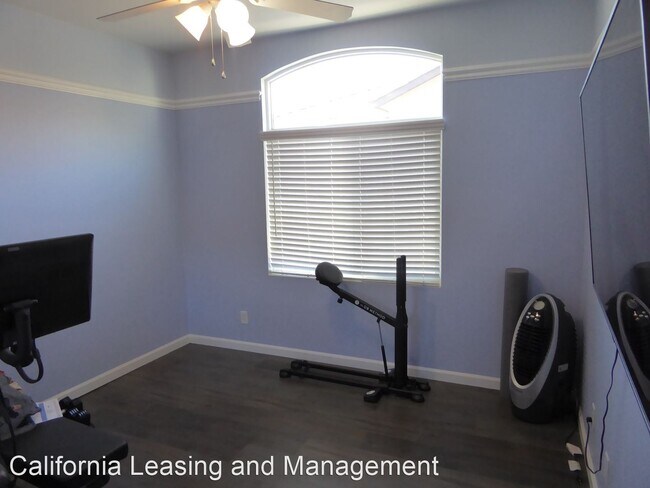 Foto del edificio - 2 br, 2 bath House - 27968 Avalon Drive