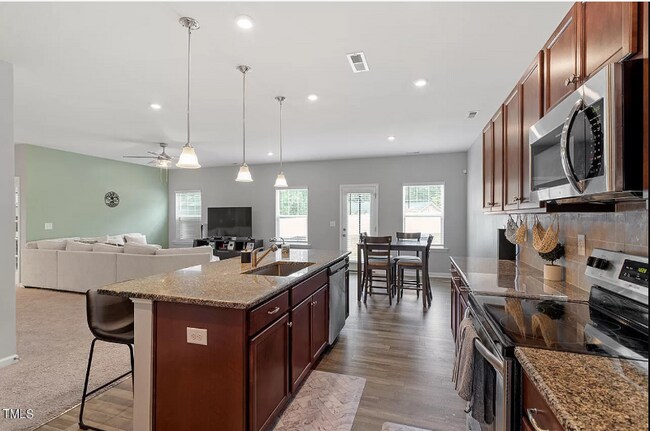 Foto del edificio - 0 Troy Dr