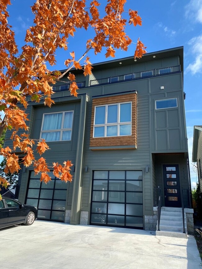 Foto del edificio - 4638 Kentucky Ave