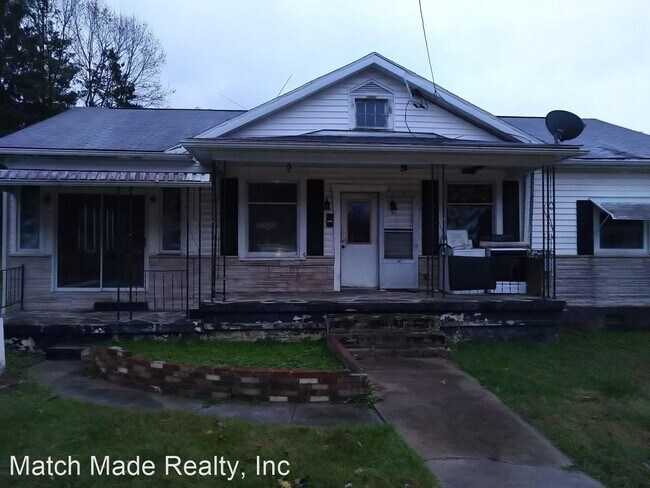 Building Photo - 3 br, 2 bath House - 1215 2nd Ave