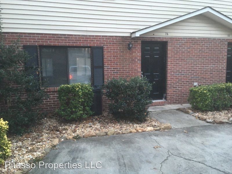 Primary Photo - 61 Autumn Ln