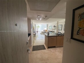 Building Photo - 10275 Collins Ave