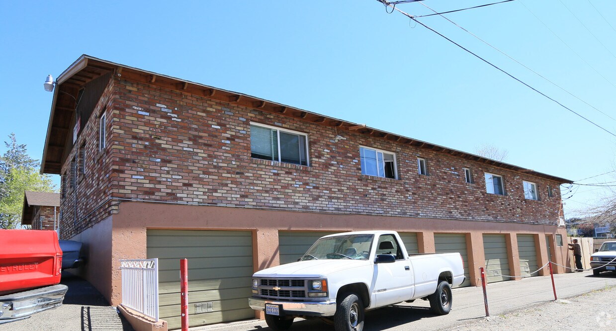 Building Photo - 124 Malone Ln