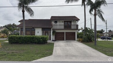 Building Photo - 15233 Marrian Ave