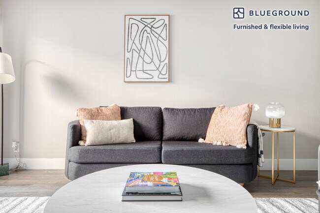 Foto del edificio - 3311 W 3rd St