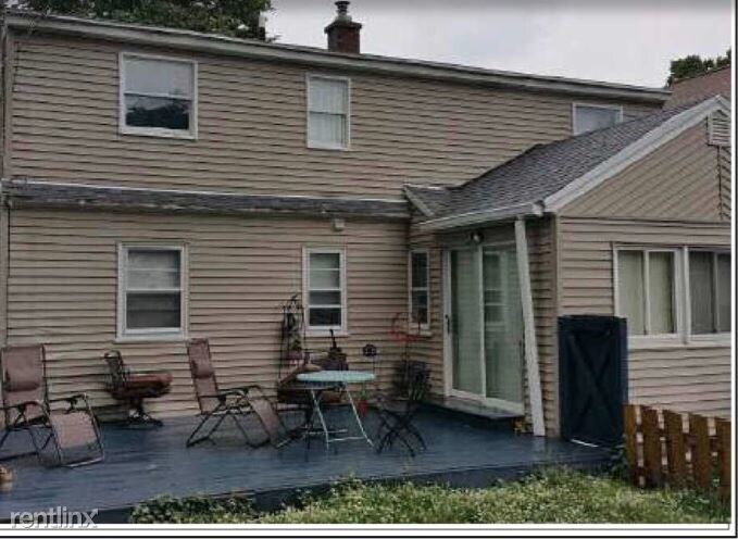Building Photo - 4 br, 3 bath House - 99 Kingsley Rd