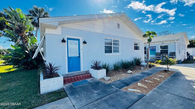 Foto del edificio - 921 N Wild Olive Ave