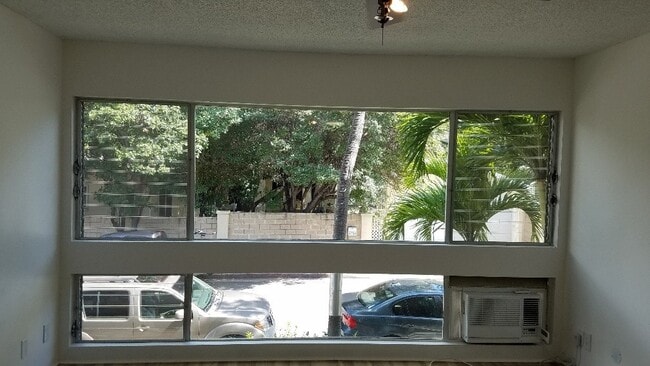 Photo - Diamond Head Sands - Studio with 1 parking Apartment